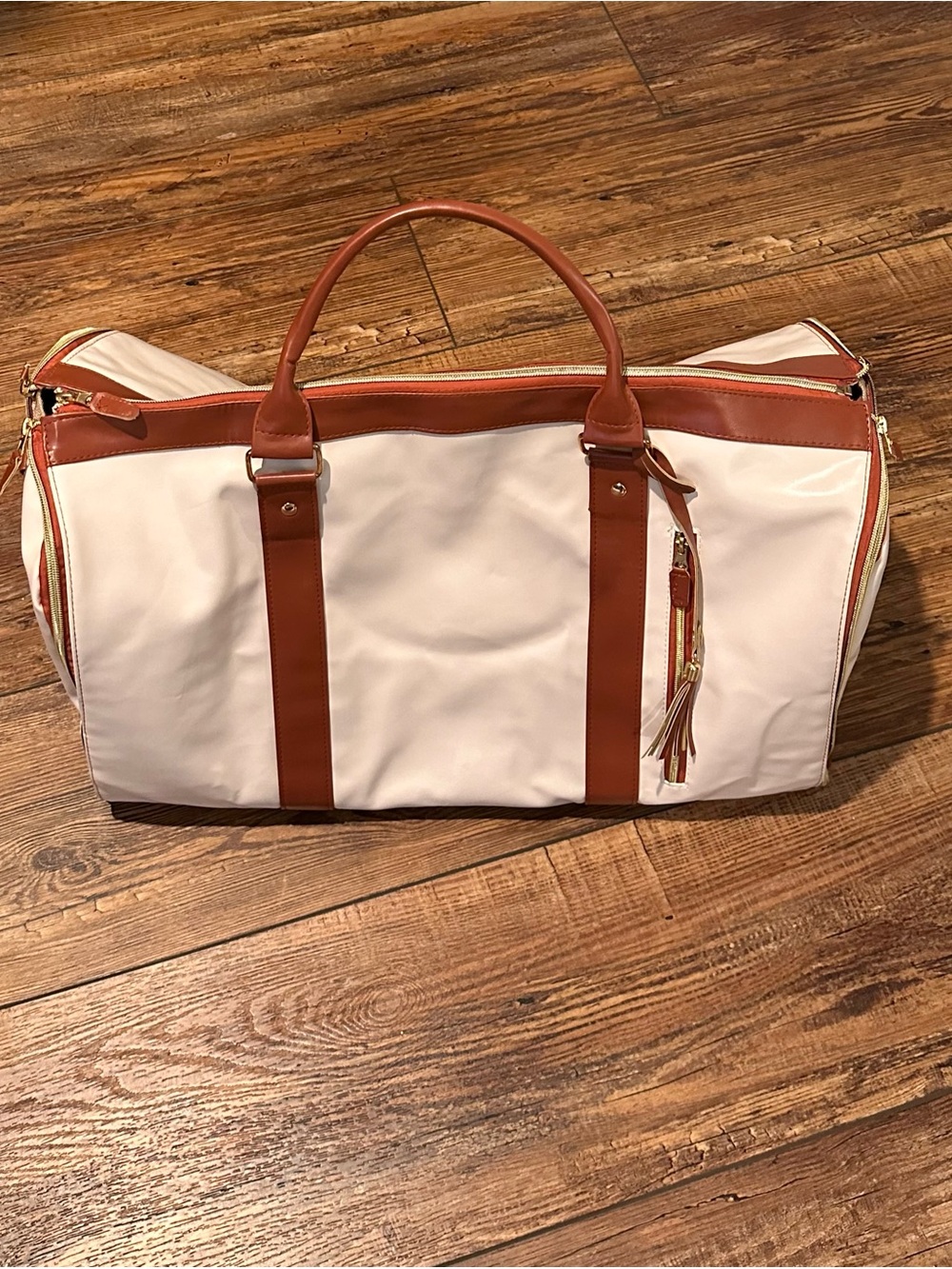 Convertible White and Tan Garment/Duffle Bag. New!
